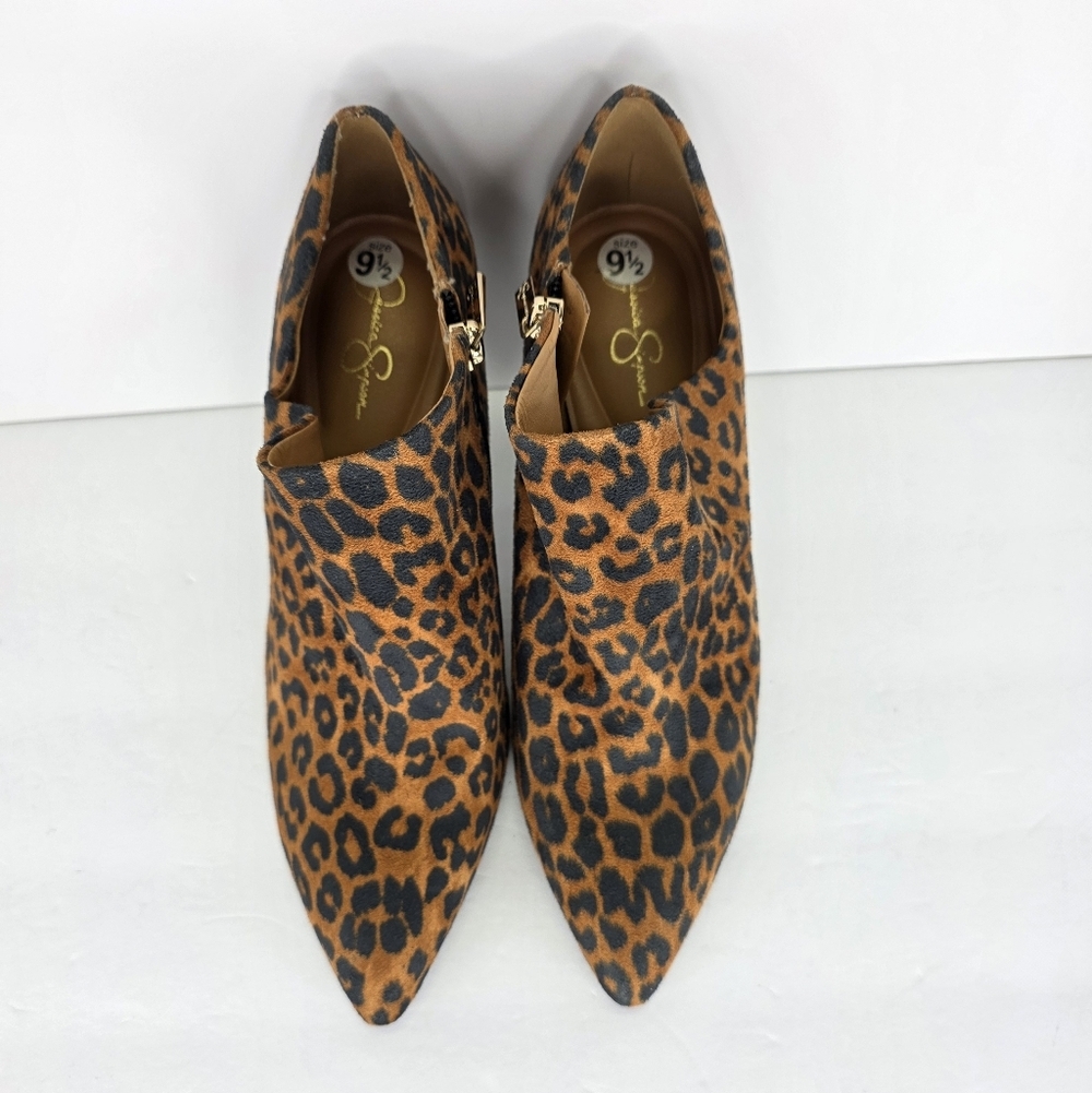 Jessica Simpson 3.5 Stiletto Heels Faux Leopard Print Suede Side Zipper Size 9.5 - Picture 7 of 12